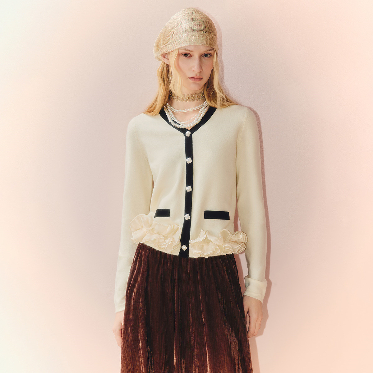 MAXRIENY优雅千金小香风撞色边外套25秋款气质V领