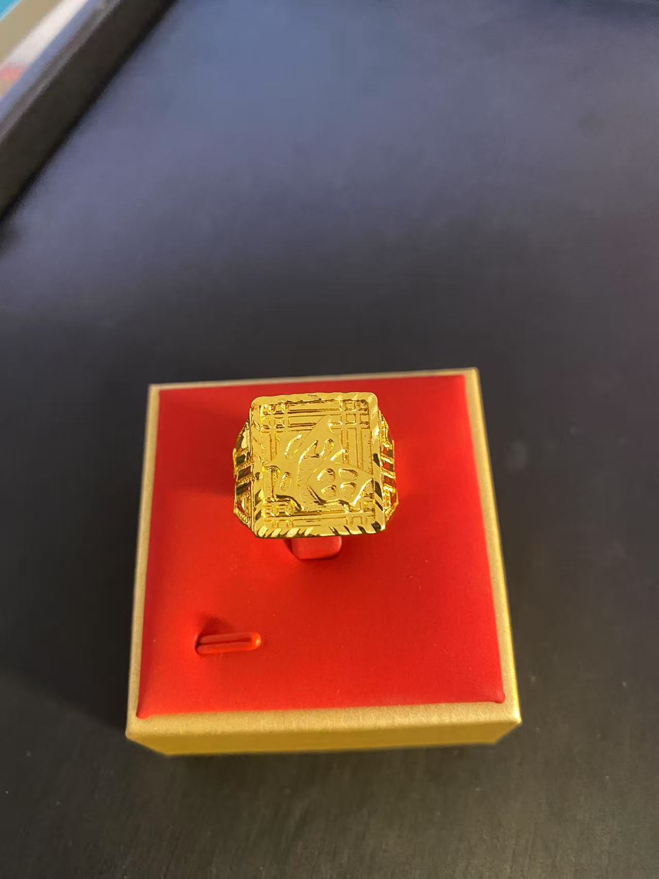 金黄色高端时尚首饰戒指 JLS0065