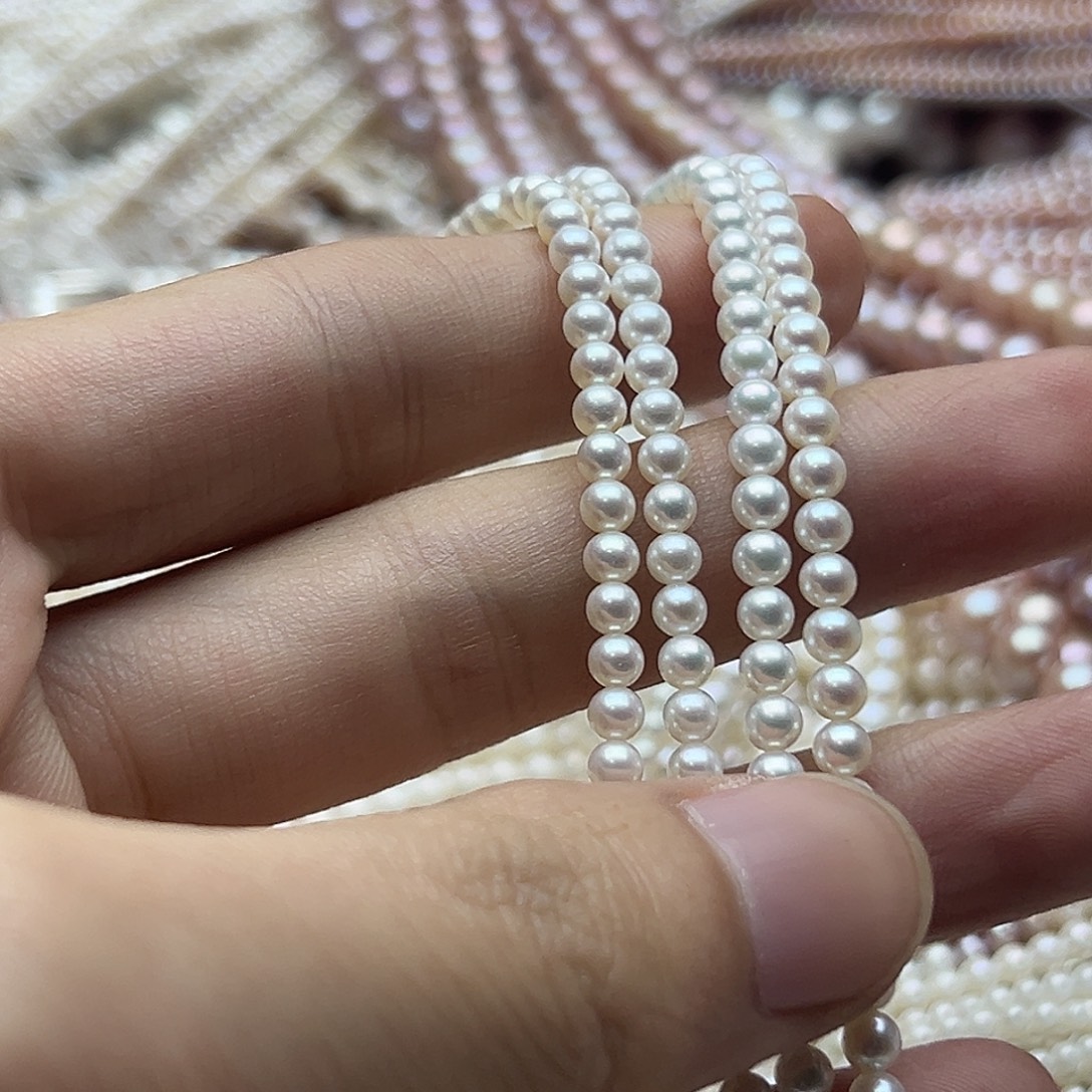 王***甜淡水珍珠半成品未镶嵌卡4左右正圆极光拍3发1