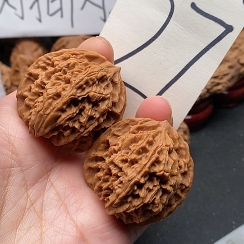 桃核吊坠42全品蟠龙对歪