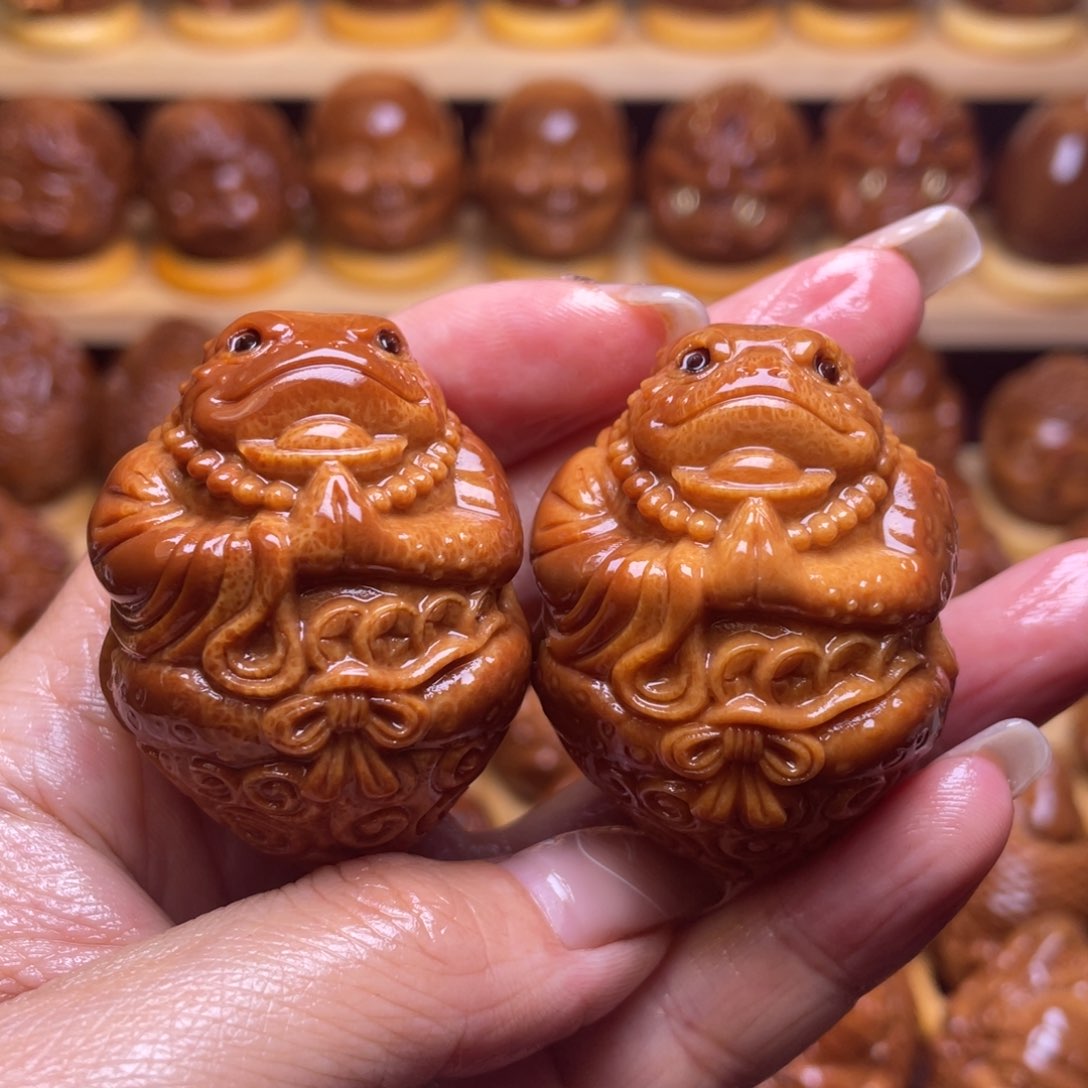 橄榄核把件庐****漆巴西大橄榄