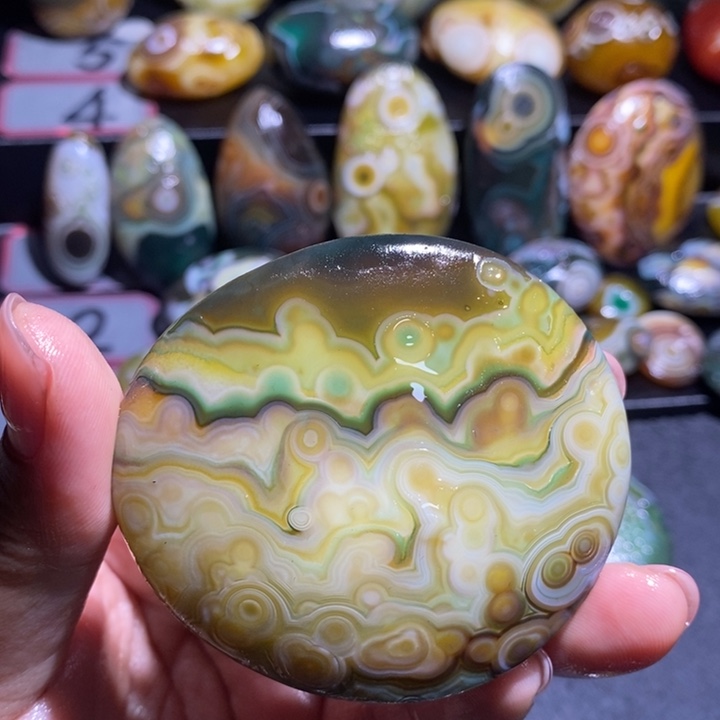 玛瑙/玉髓未镶嵌吊坠(不含链)112