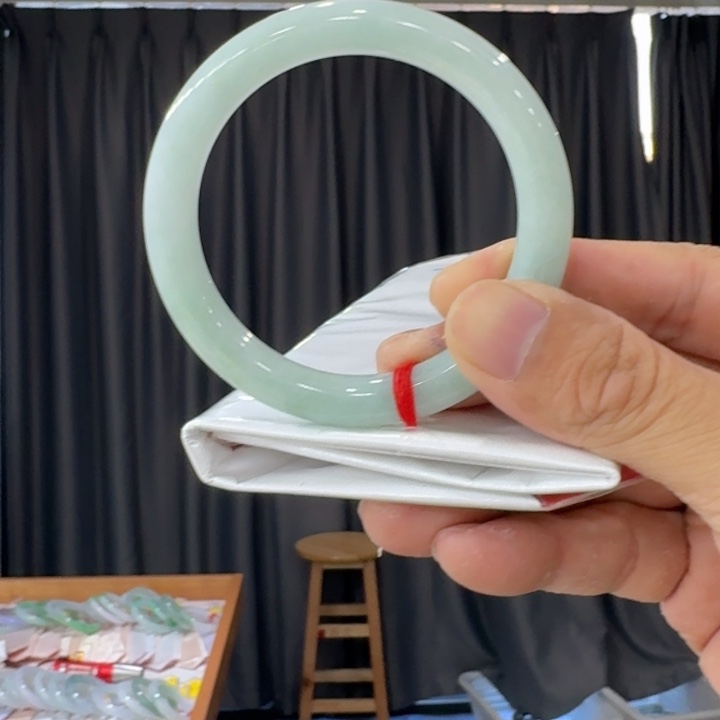 翡翠手镯未镶嵌思*纯天然缅甸翡翠A货