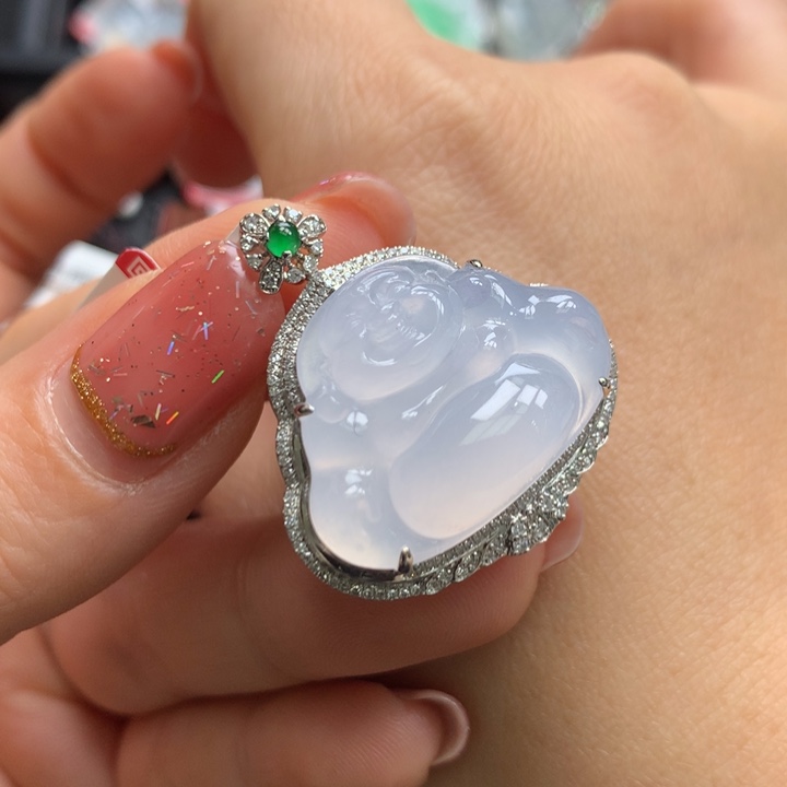 翡翠颈饰18K金镶嵌翡翠饰品