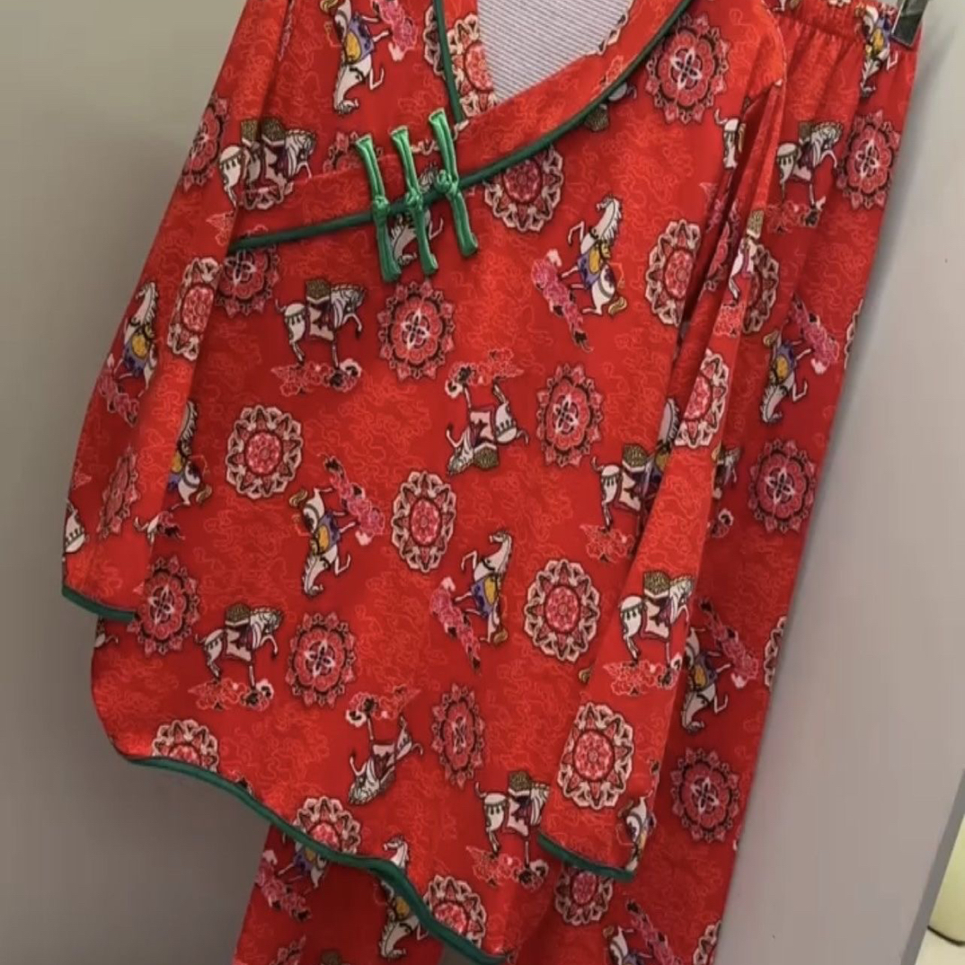 新中式马年盘扣磨毛保暖睡衣女长袖时尚文艺舒适家居服秋冬