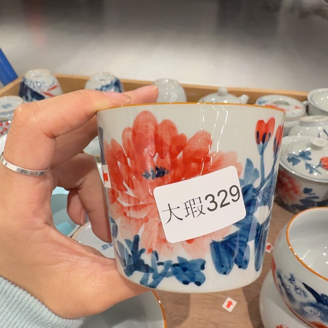 釉下手绘茶具微瑕