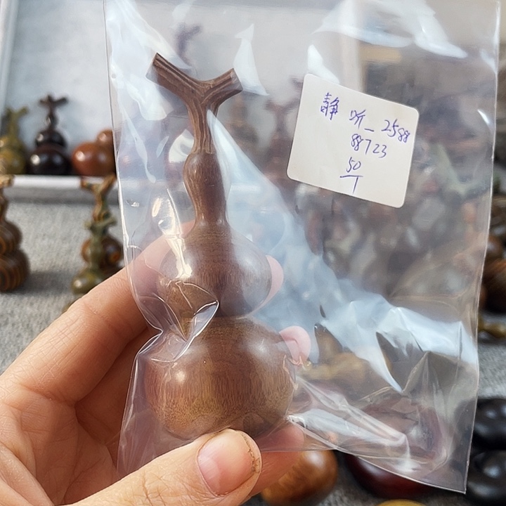 静***3大叶紫檀（黑酸枝木类）