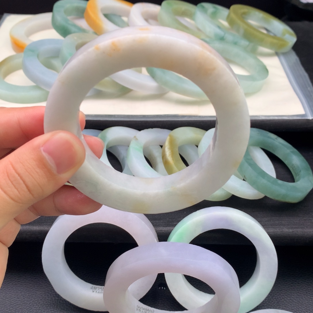 定制翡翠翡翠手镯未镶嵌