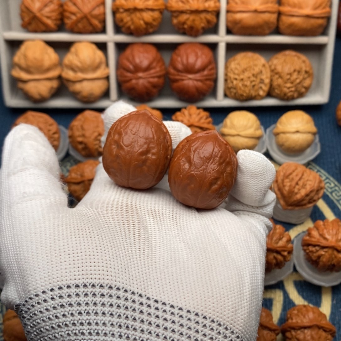 乐***了文玩核桃把件小光头