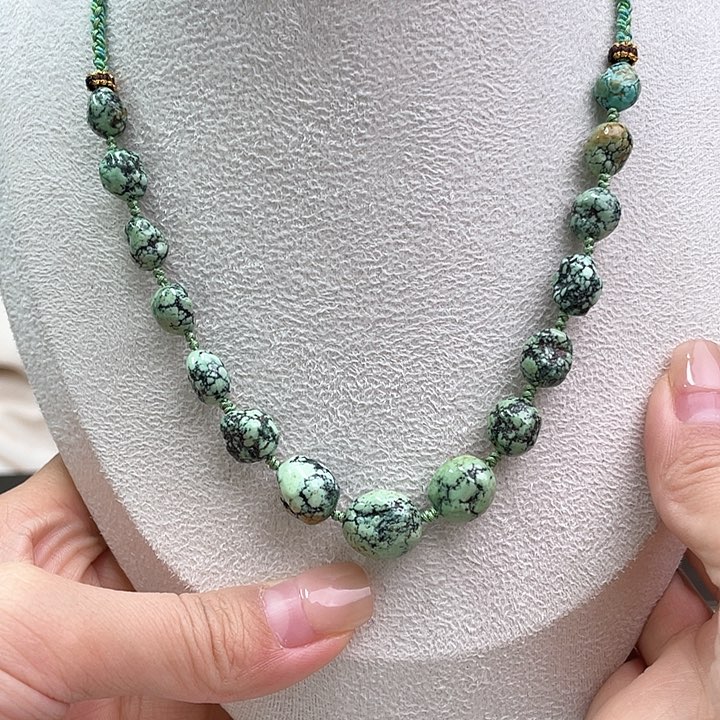 未镶嵌绿松石珠宝奇石