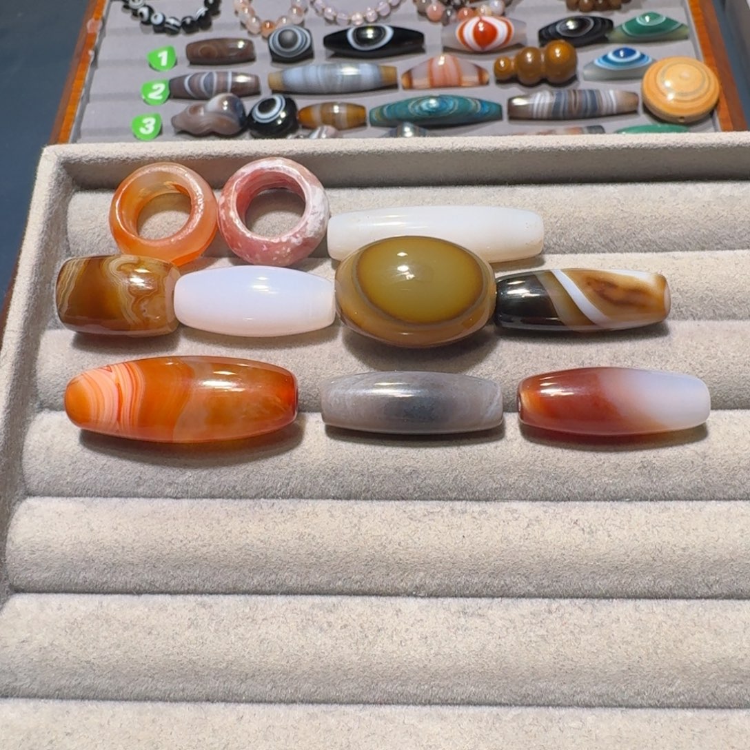 还***友玛瑙/玉髓未镶嵌珠宝半成品
