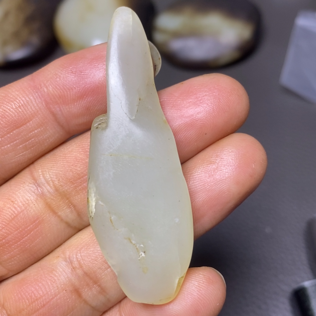 和田玉未镶嵌挂件