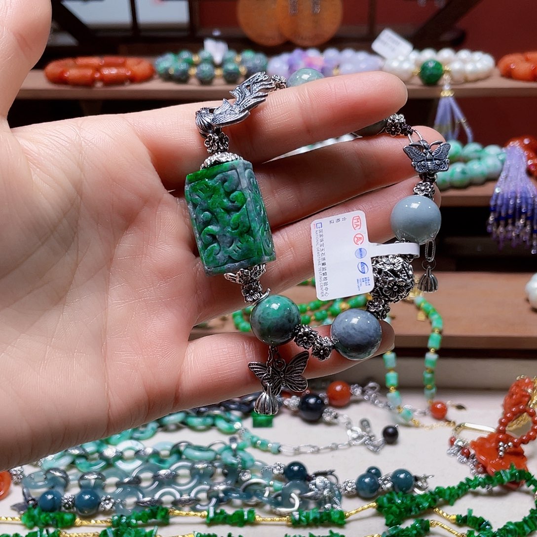 翡翠未镶嵌手链饰品