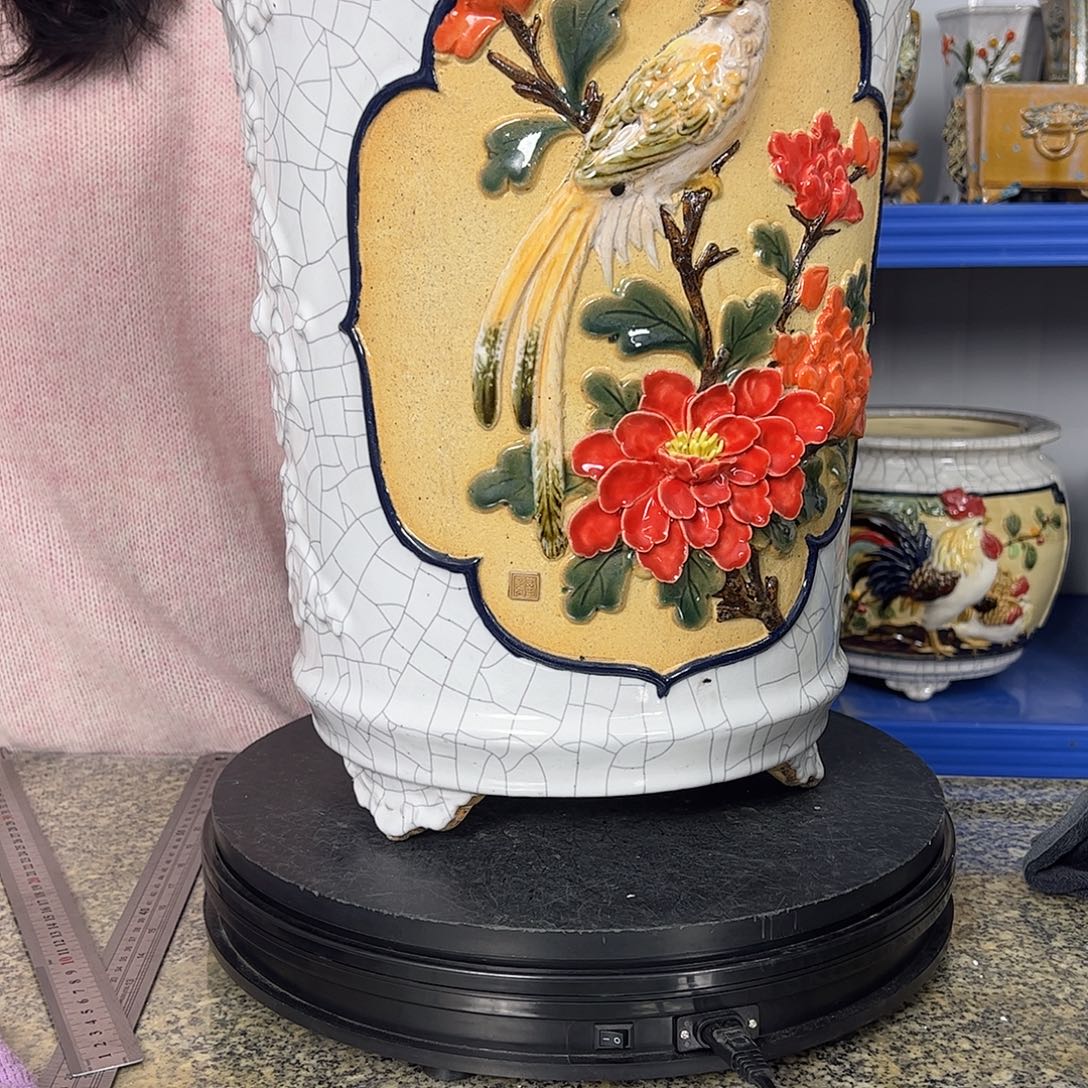 林***武石湾花盆放漏价格