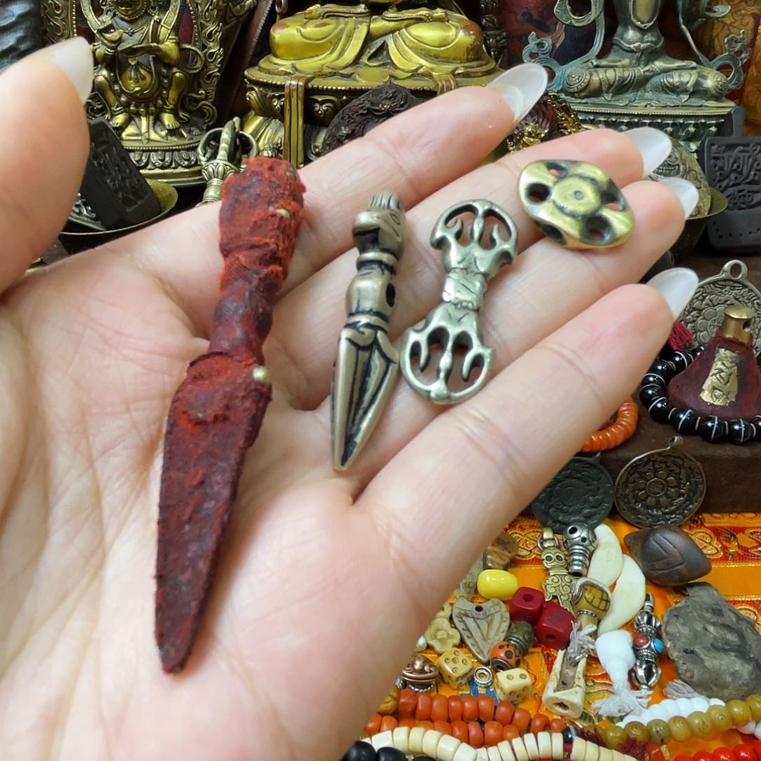 青****卡藏传配饰6666