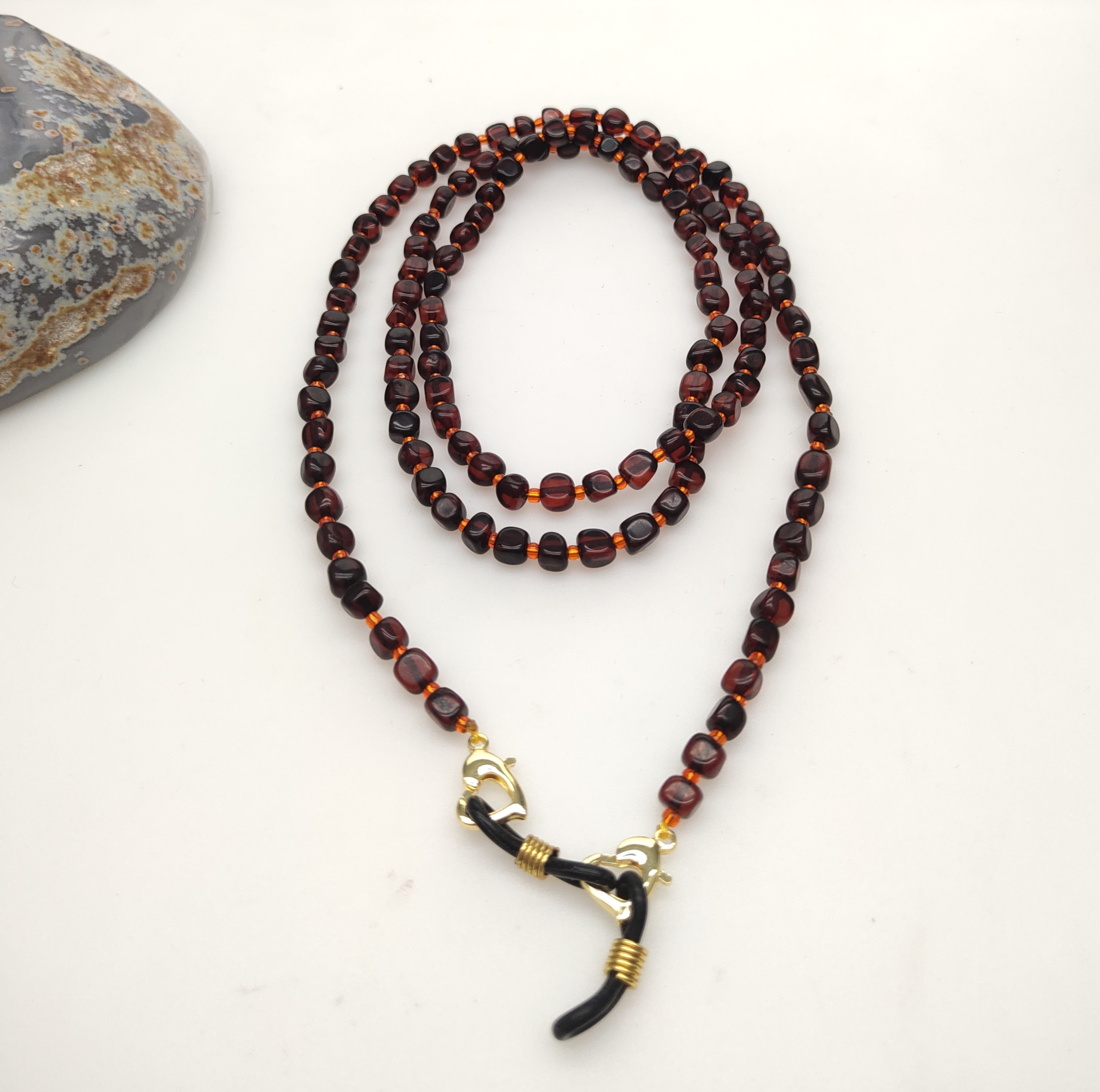 琥珀  5mm 方形不规则血珀眼镜项链 设计款项链 珠宝