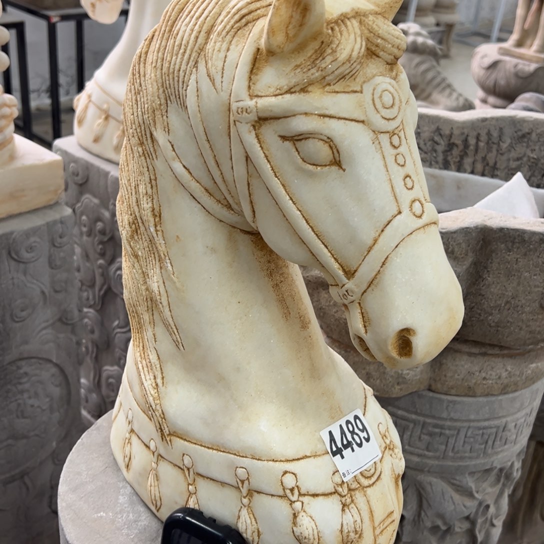 大***宝砖雕汉白玉马头不包邮不包邮。