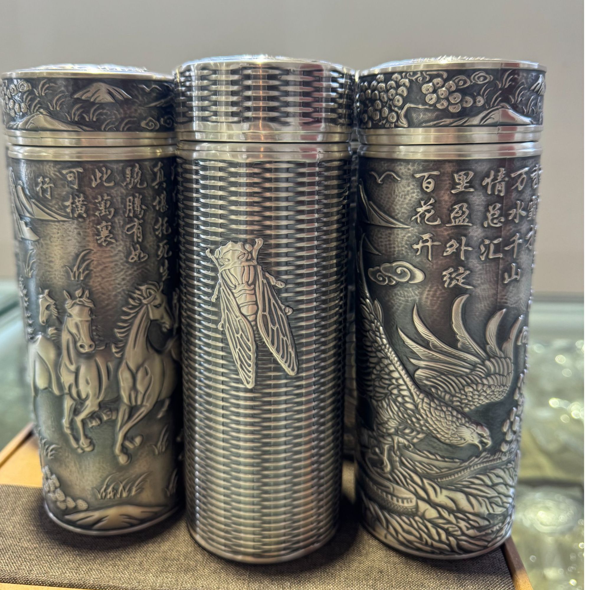 足银银制品 足银999高端银保温杯纯手工雕刻打造