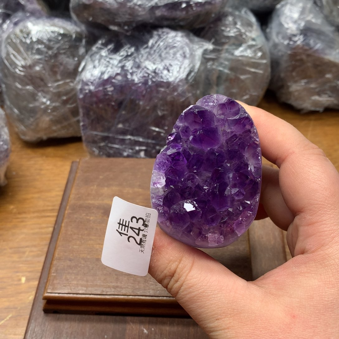 水晶大型摆件（非配饰）未镶嵌