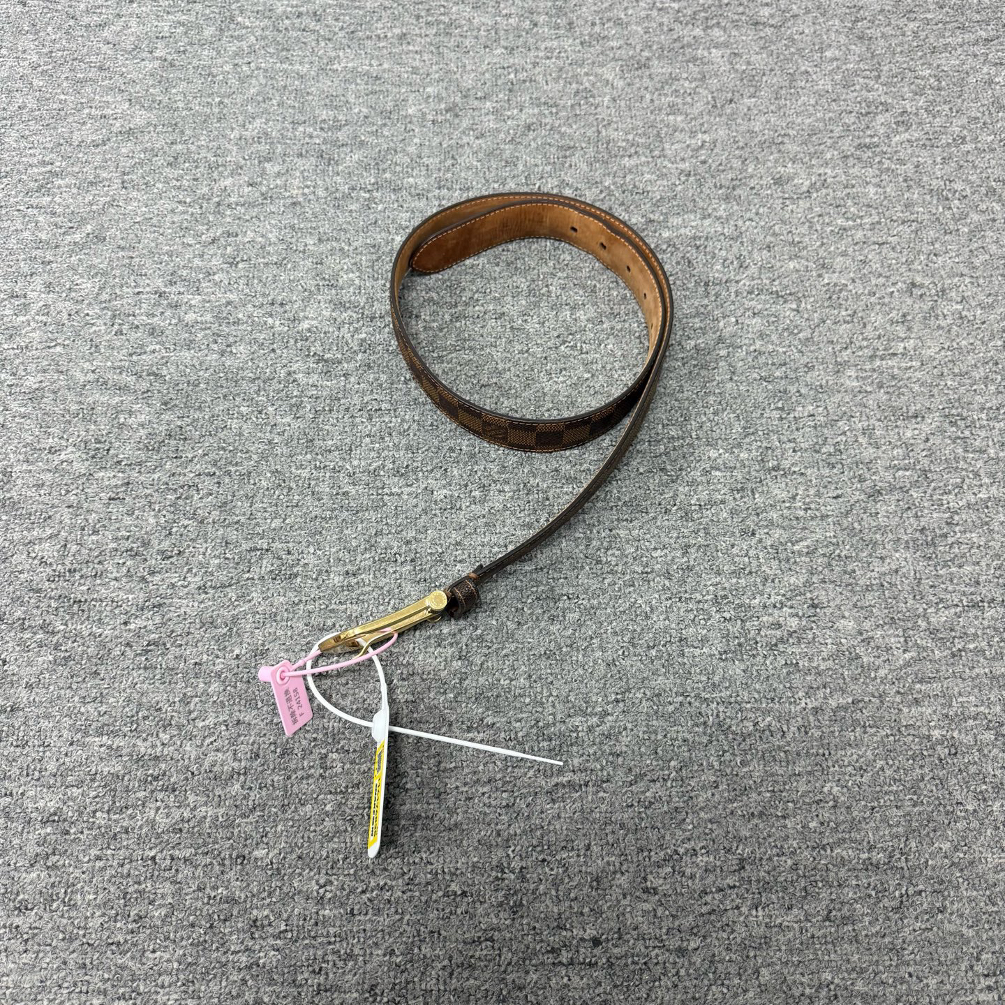 99新 AMIPARIS lv 棋盘格腰带