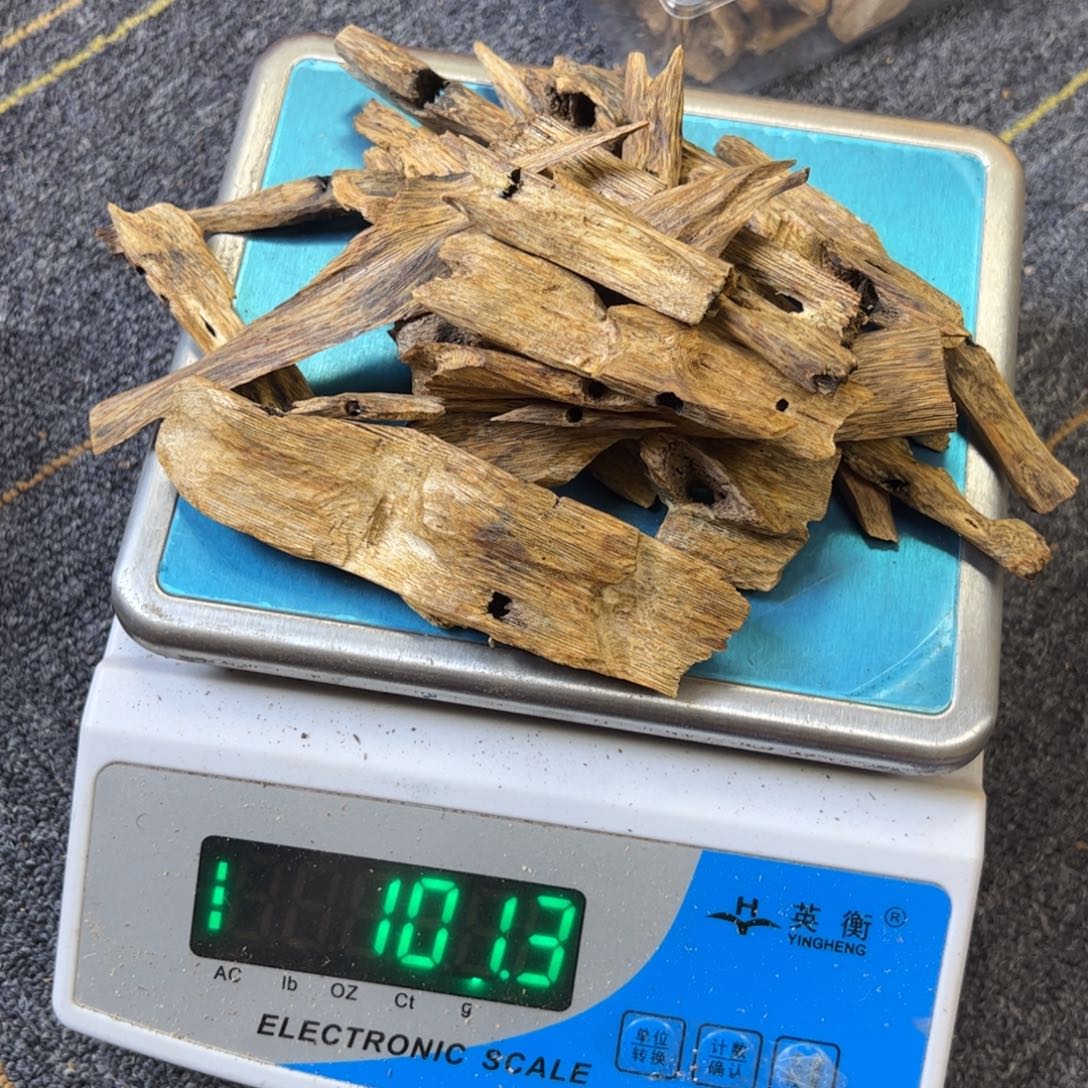 沉香沉香木制品海南白棋沉香原材料101克