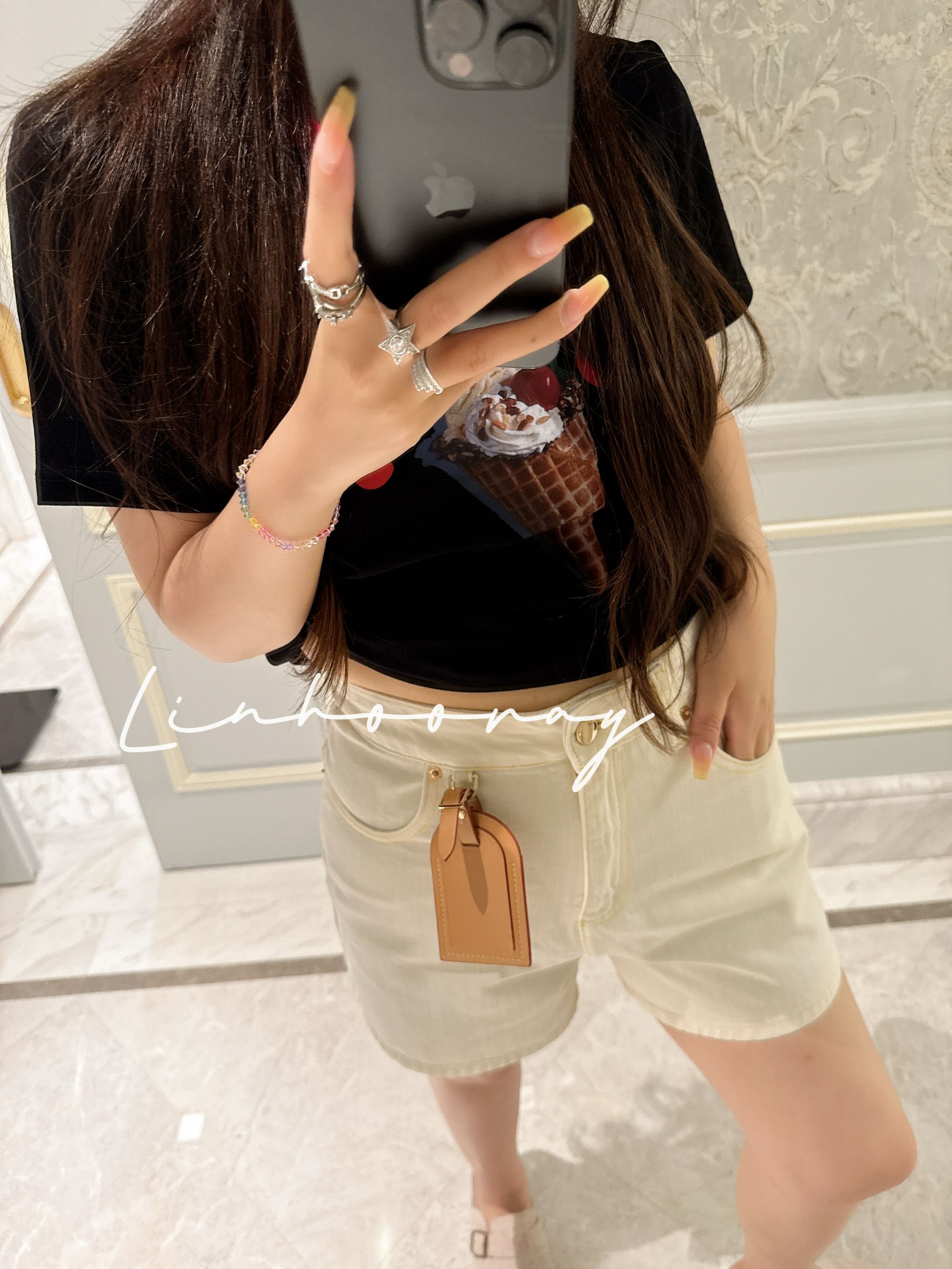 【sKycaptian】L*近2w原版开发牌牌定制高级感质感白牛仔短裤KHB040