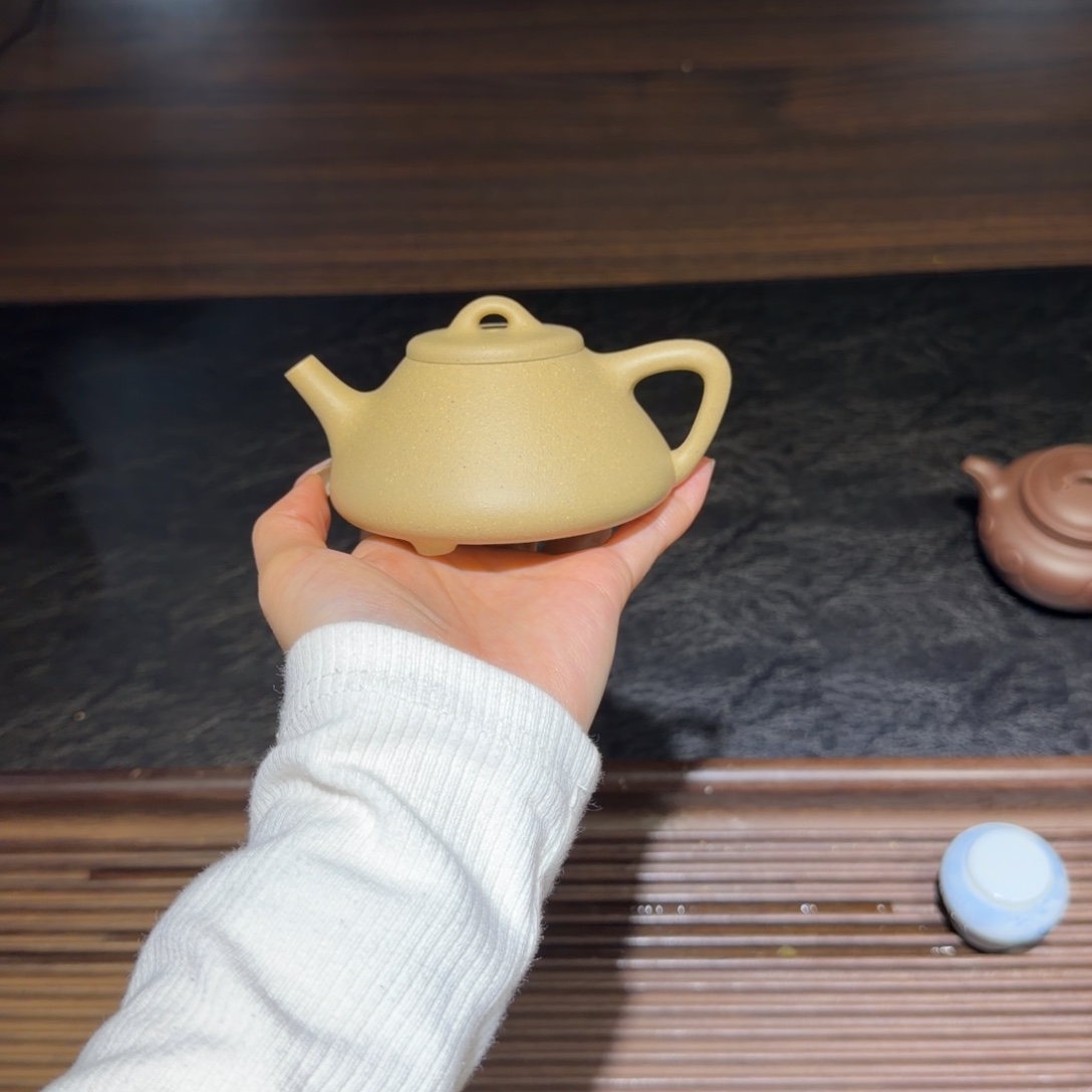 佛***湾紫砂茶壶呃呃呃额额的