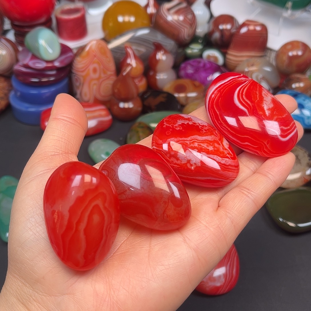 上***）玛瑙/玉髓未镶嵌珠宝奇石