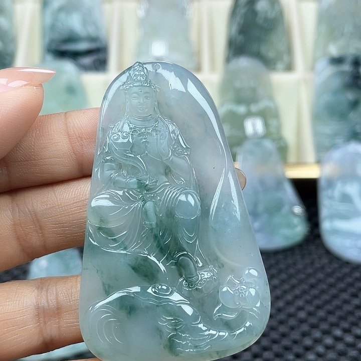 颈饰未镶嵌翡翠天然缅甸翡翠A货普贤菩萨