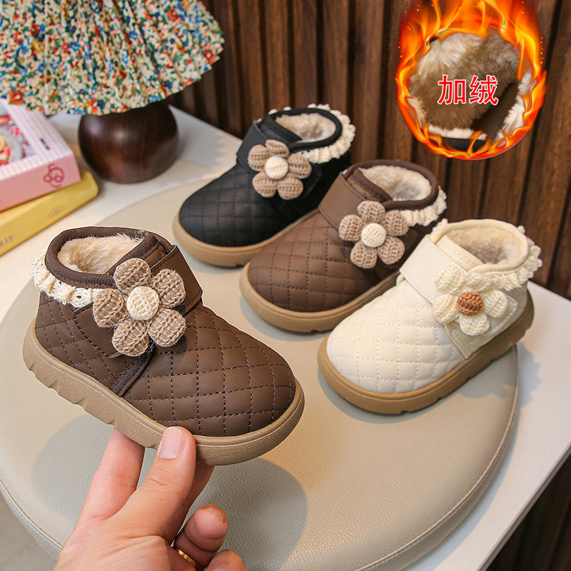 秋冬新款女童加绒雪地靴小女孩棉靴加厚可爱花朵女宝宝公主鞋小童