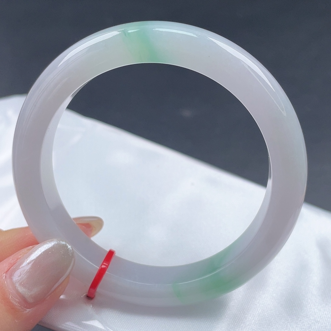 翡翠未镶嵌手镯55圈口