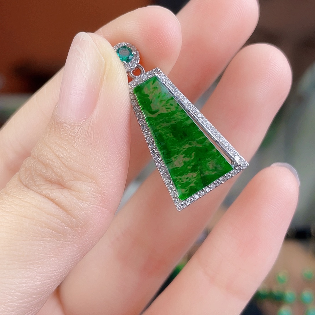 翡翠银S925镶嵌耳饰