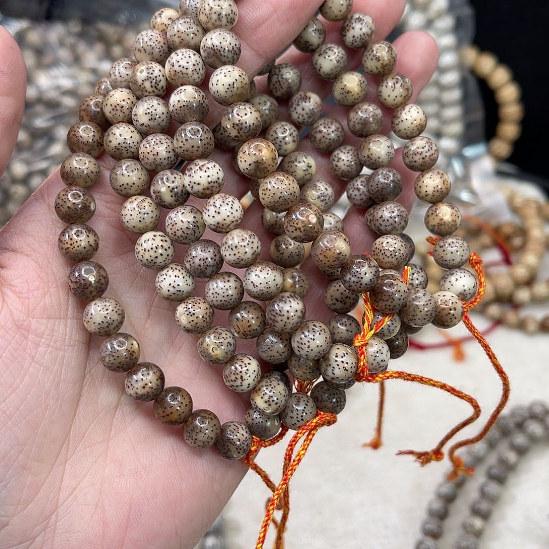 吊坠星月菩提8圆5条