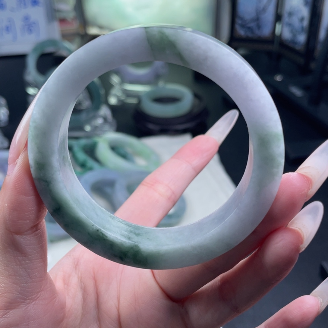 定制翡翠未镶嵌正圈