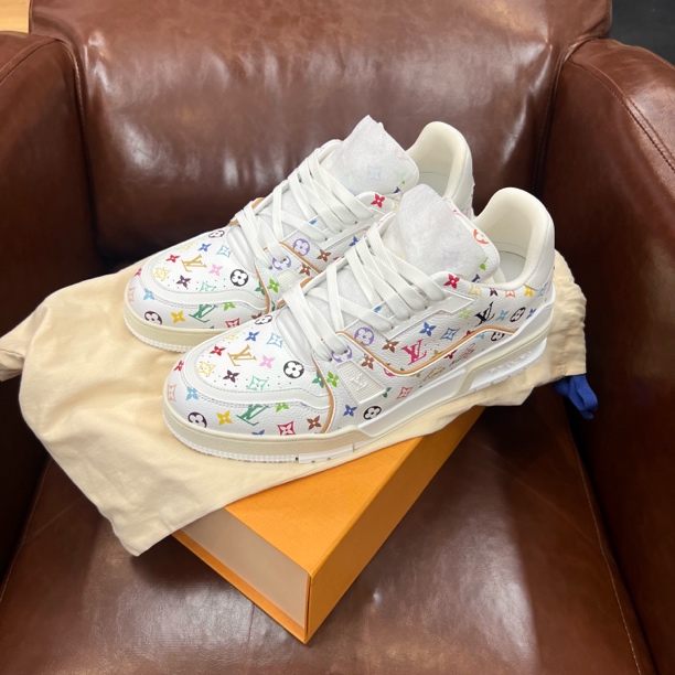 未使用 LouisVuitton/路易威登 trainer村上隆白三彩8.5码/42.5码