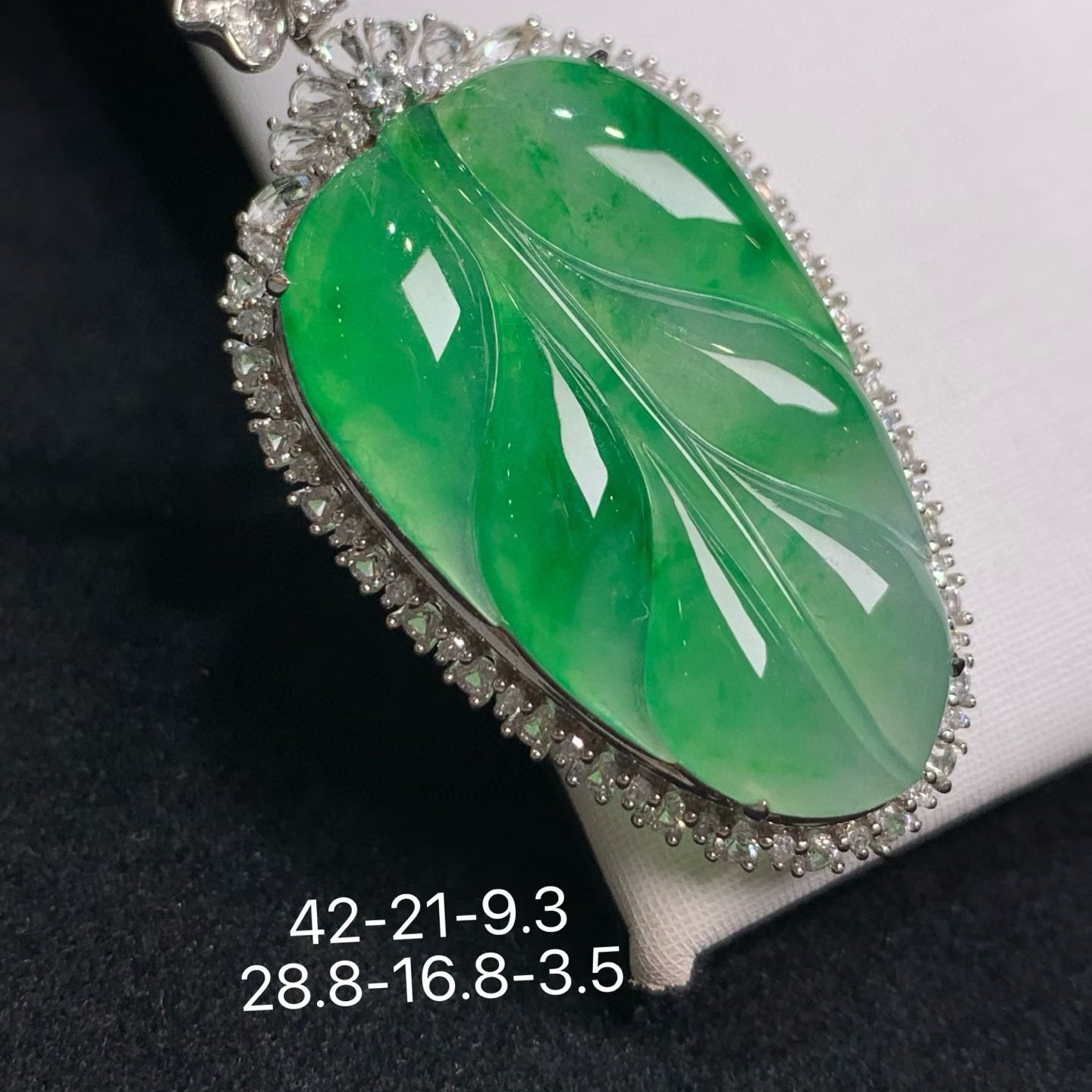 18K重金豪镶高冰飘阳绿金枝玉叶吊坠种老水足色辣上身赞女神范仙