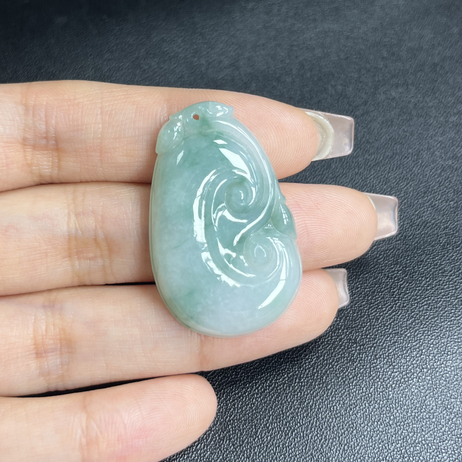 于于珠宝-天然A货缅甸翡翠飘花如意玉石吊坠36×22.6×5.1mm