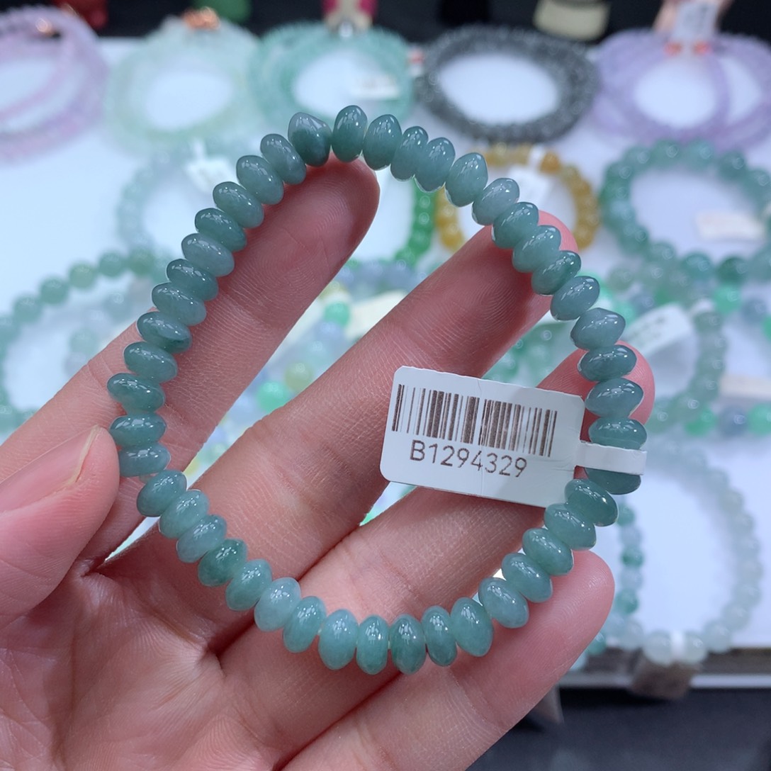 翡翠手链未镶嵌天然