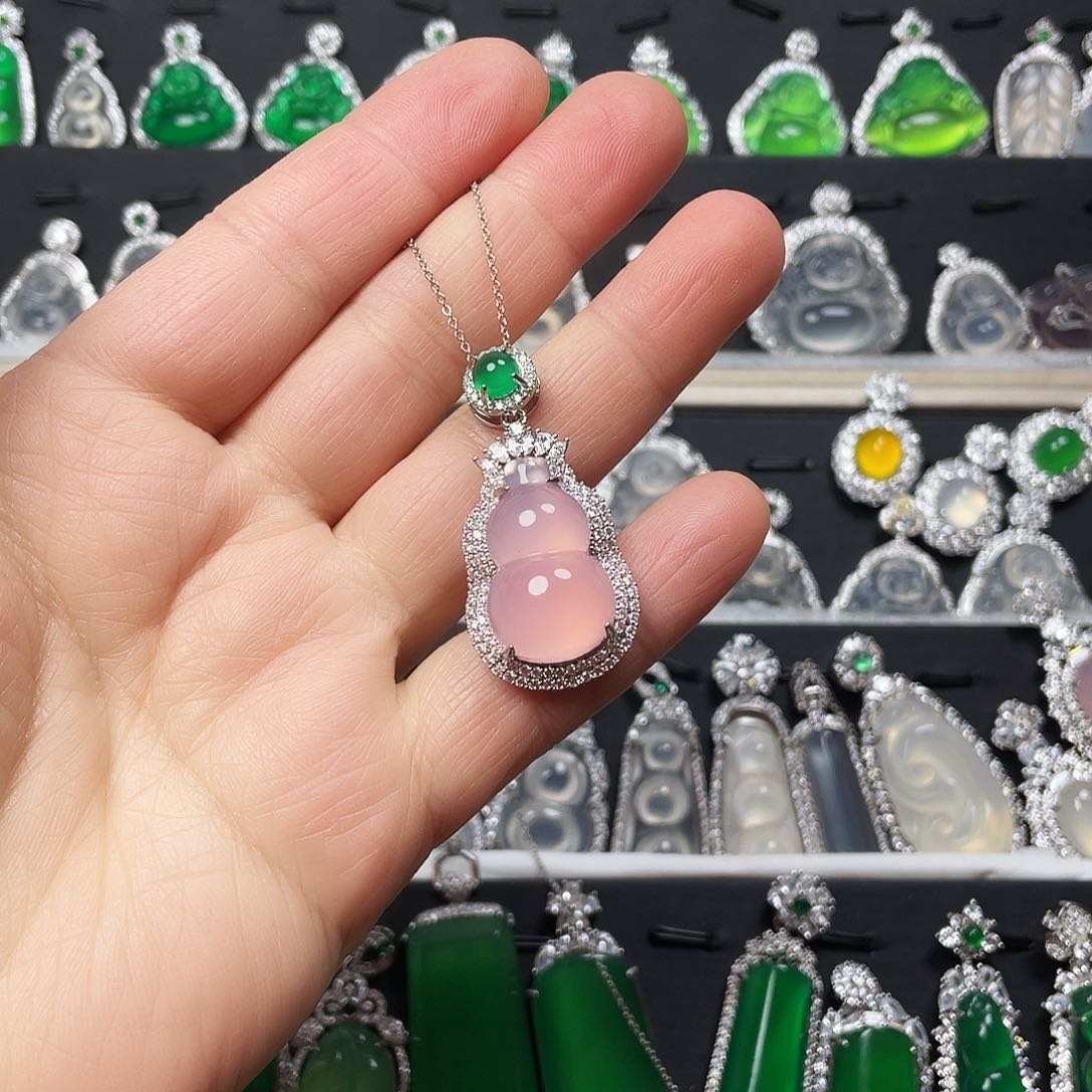 玛瑙/玉髓颈饰合金