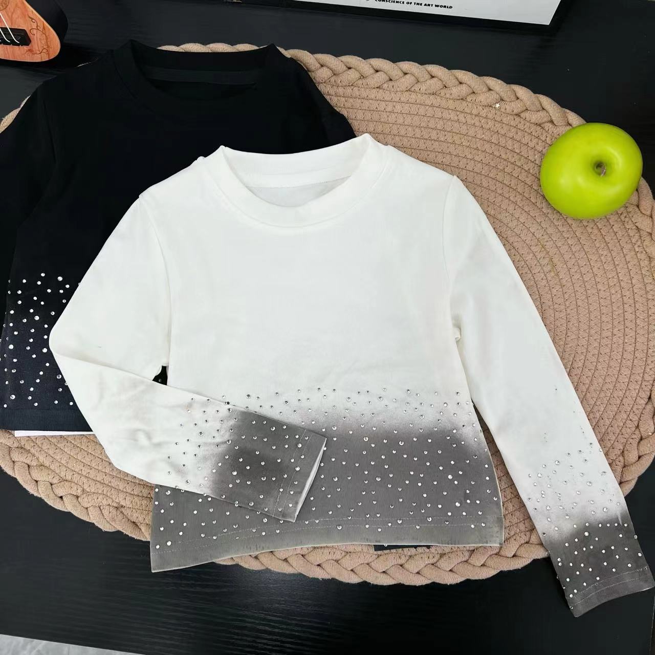 儿童2025春季新款韩版百搭休闲时尚烫钻渐变T恤A4531