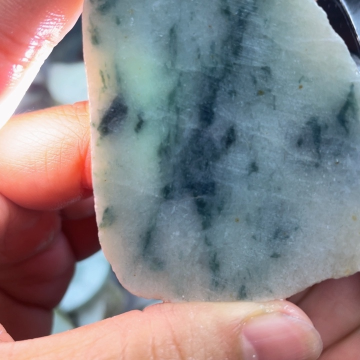 翡翠吊坠(不含链)未镶嵌天然翡翠边角料