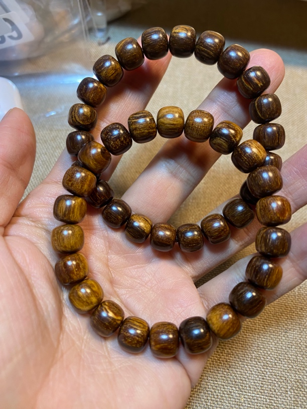 巴布亚贡木9x10乱纹小龙鳞单圈手串