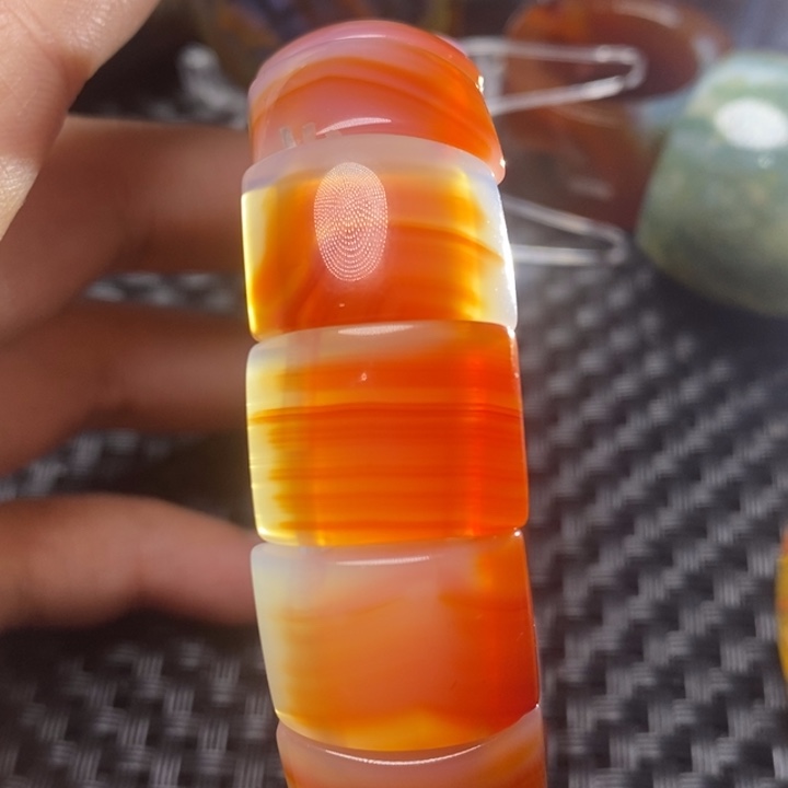 玛瑙/玉髓颈饰未镶嵌