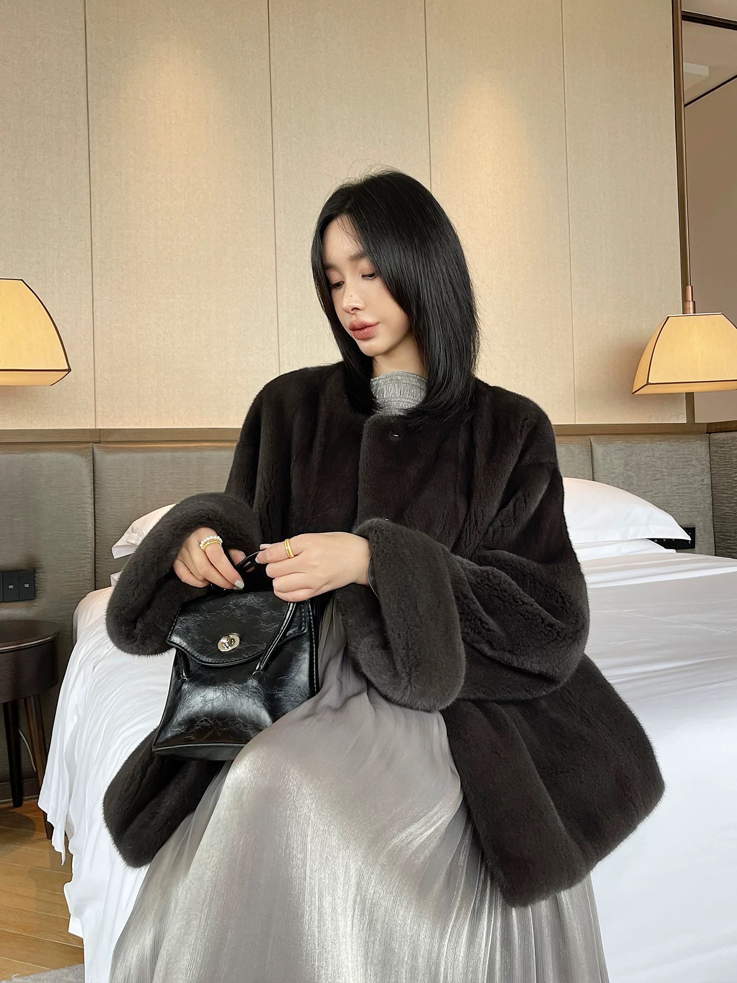 【许你耀眼】新款进口整貂天鹅绒级别貂皮大衣水貂皮草圆领外套女