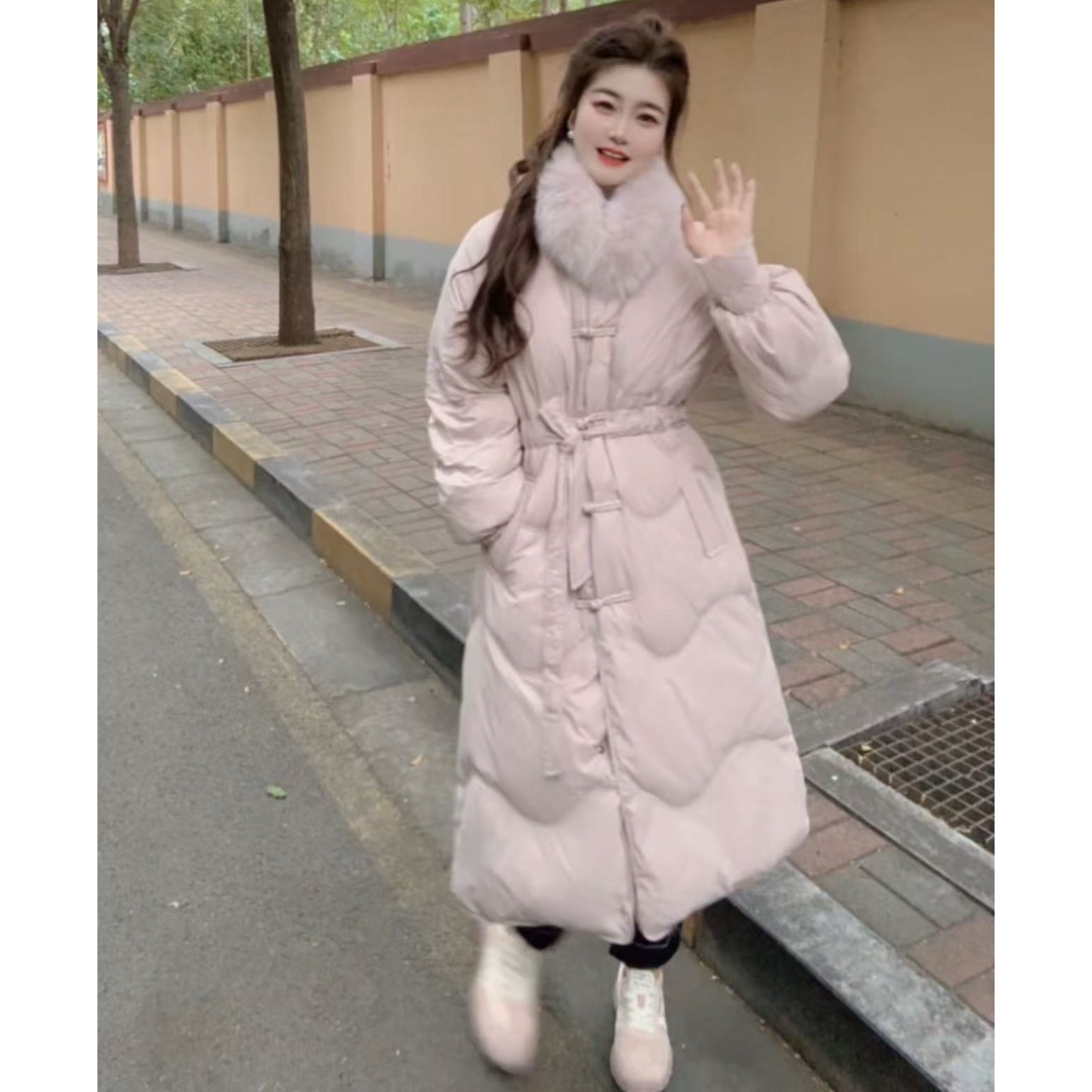 『棉花糖F』设计显瘦百搭时尚羽绒服3804