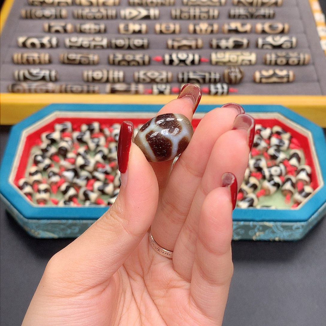 玛瑙/玉髓珠宝半成品未镶嵌