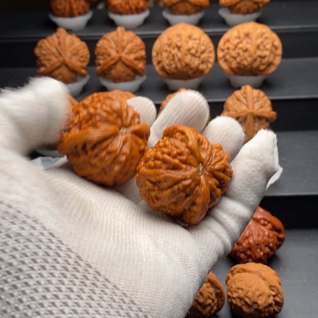 文玩核桃把件1****2核为贵