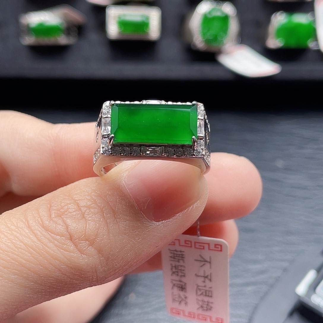 翡翠戒指银S925镶嵌天然a货翡翠1030