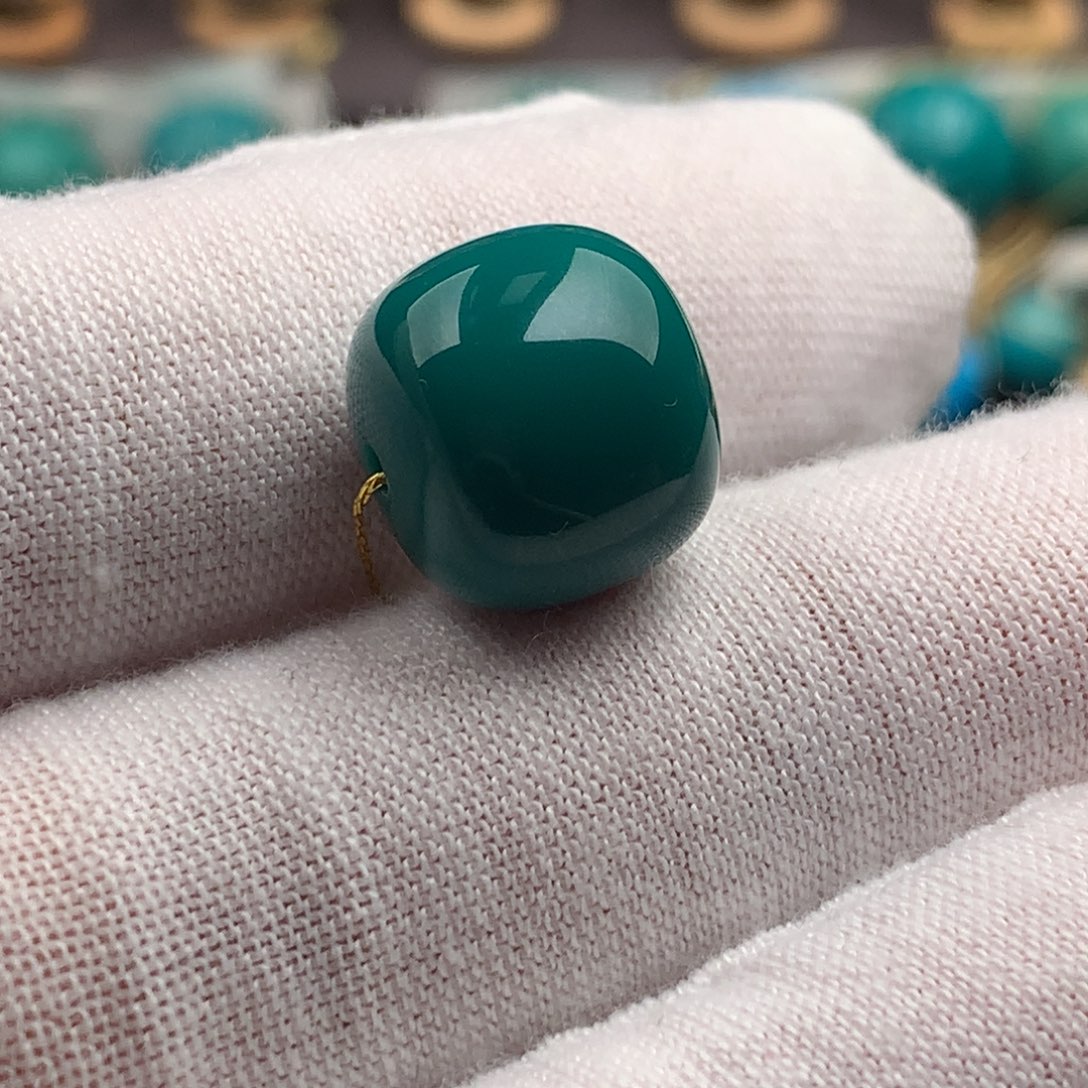 绿松石未镶嵌绿松石