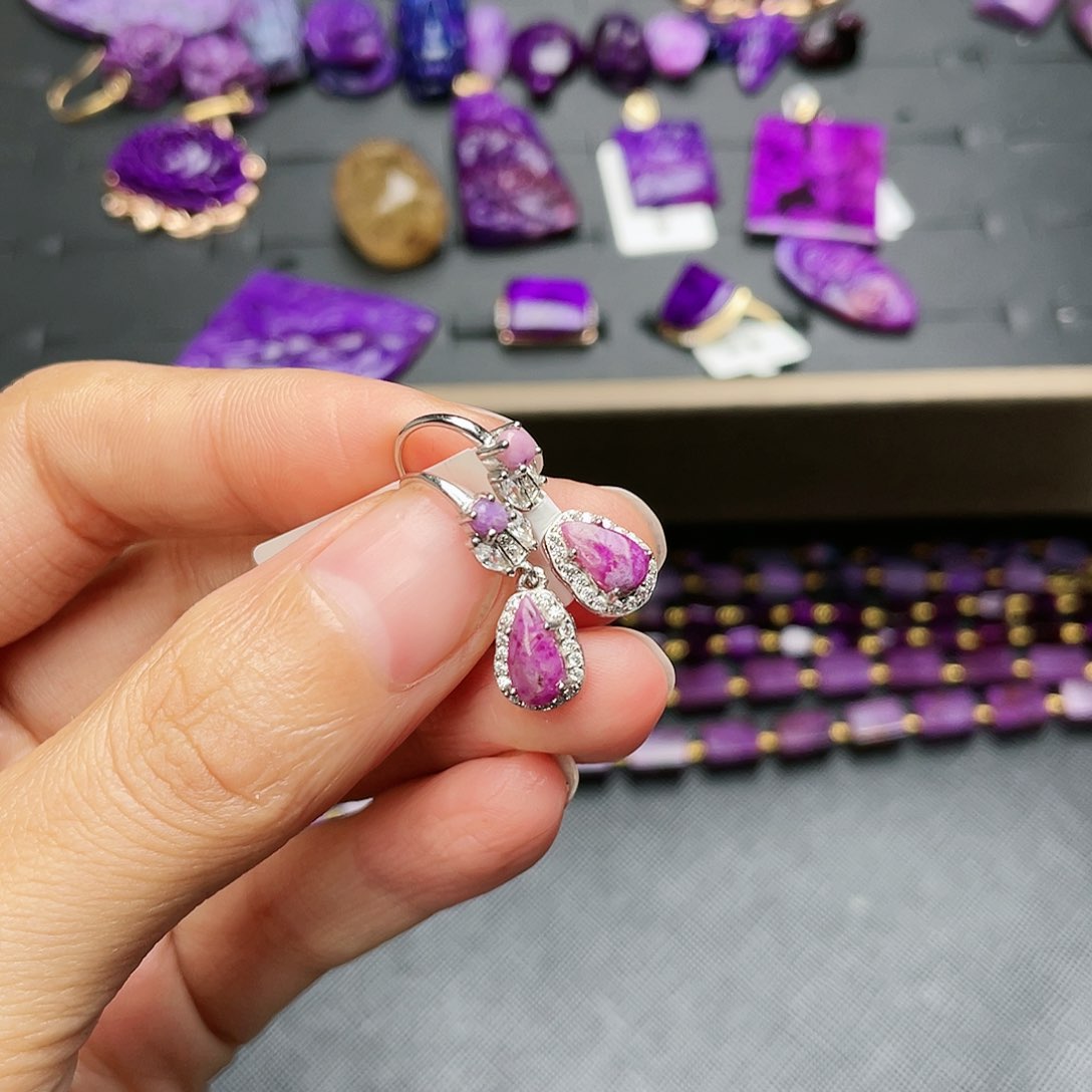 苏纪石（舒俱来）耳钩银S925镶嵌